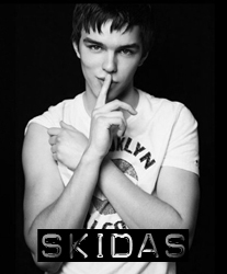 Skidas